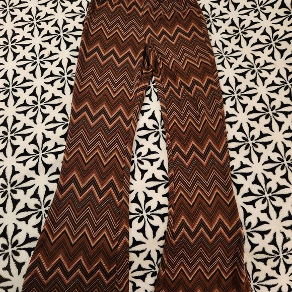 Size Medium Stretchy Bell Bottoms - Picture 2 of 4